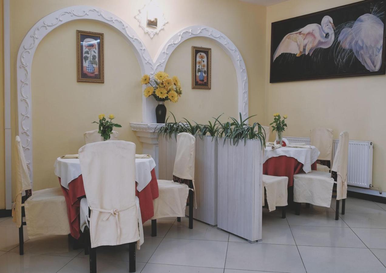 Zajazd Restauracja Paradise Czaplinek Exteriér fotografie